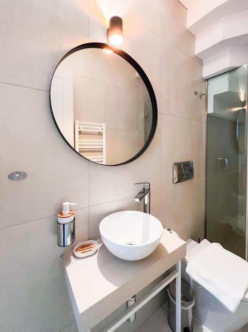 Aster Anhome Premium Selections Atenas Exterior foto
